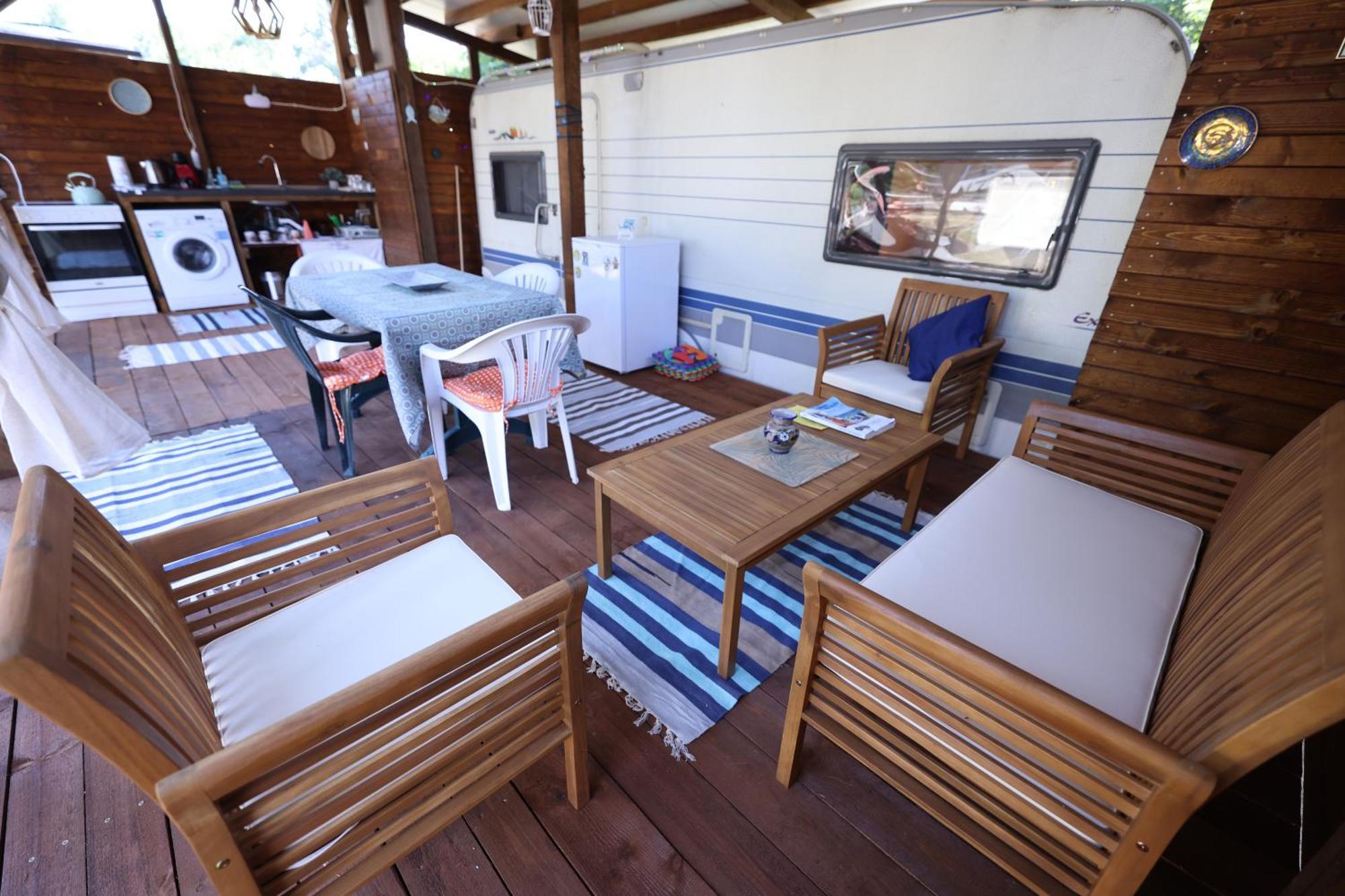Sea Caravan On The Beach Kiten  Exterior photo